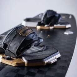 Crazyfly Elite IV - Freeride / Freestyle Kiteboard Discounts Apply ! 14 Crazyfly Elite IV - Freeride / Freestyle Kiteboard Discounts Apply ! -DriftRide Store 900 crazyfly 2024 elite iv 5