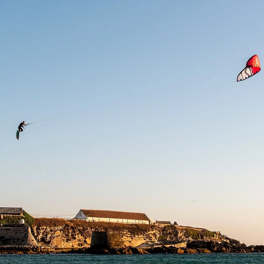 Ozone Edge V11 Freeride / Big Air / Race Kite - 20% Off Discounts Apply ! 6 Ozone Edge V11 Freeride / Big Air / Race Kite - 20% Off Discounts Apply ! - Image 6