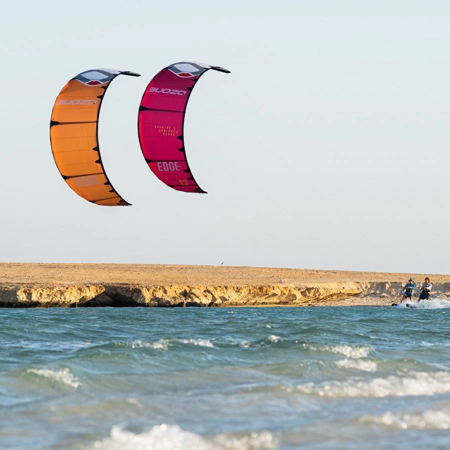 Ozone Edge V11 Freeride / Big Air / Race Kite - 20% Off Discounts Apply ! 7 Ozone Edge V11 Freeride / Big Air / Race Kite - 20% Off Discounts Apply ! - Image 7